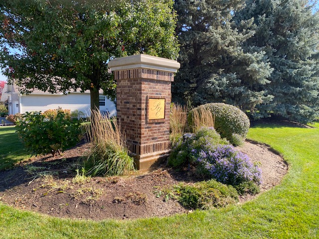 HOA Monument Cleaning -Top Quality! 